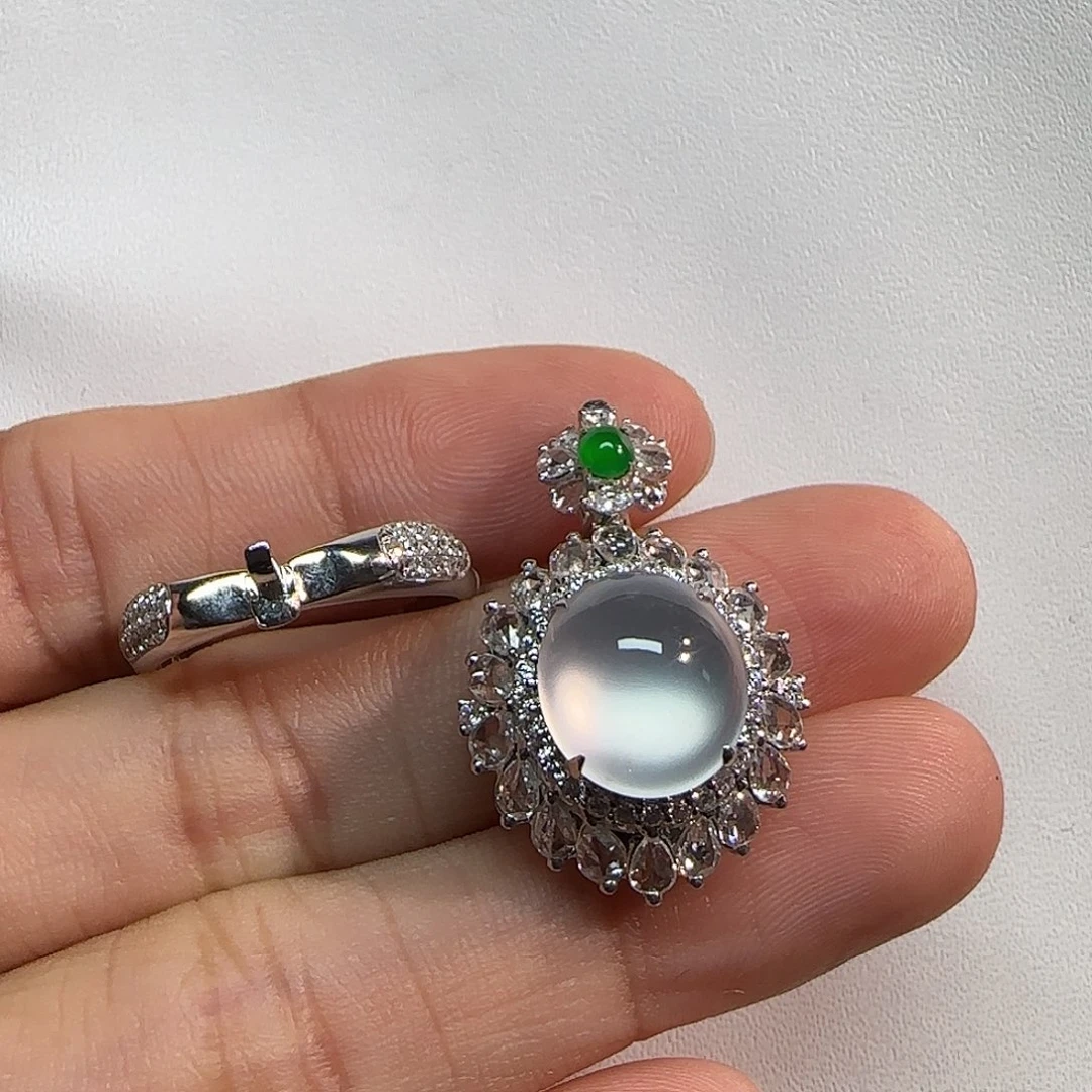 翡翠18K金镶嵌戒指戒指两用