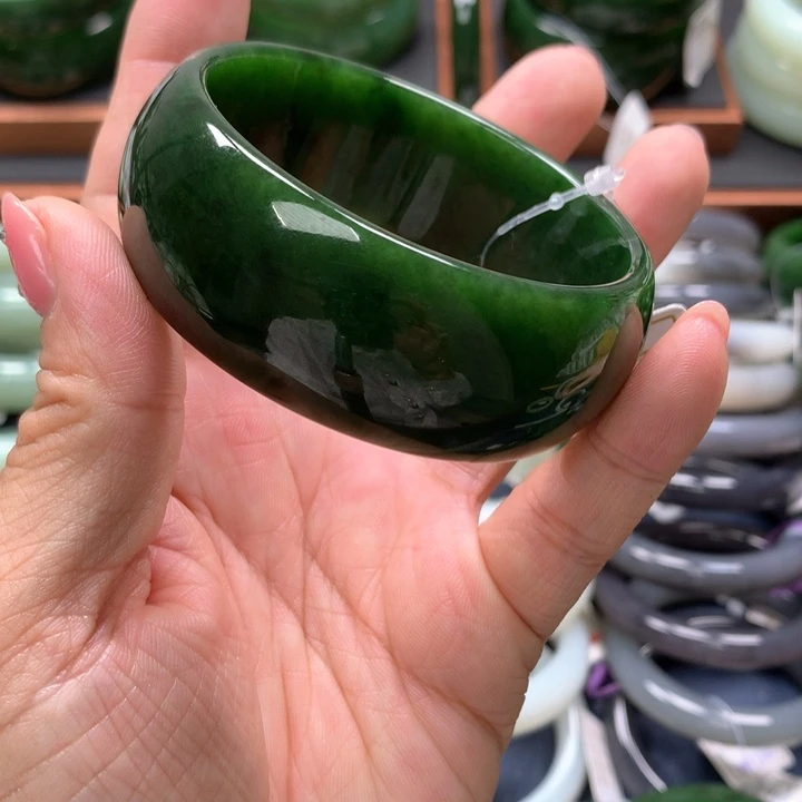 【闪购商品】未镶嵌手镯和田玉（碧玉）13