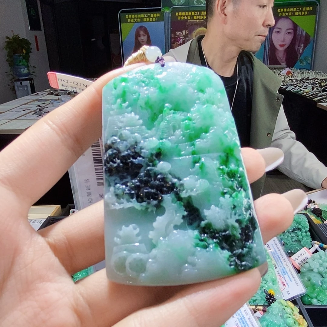 颈饰未镶嵌翡翠翡翠