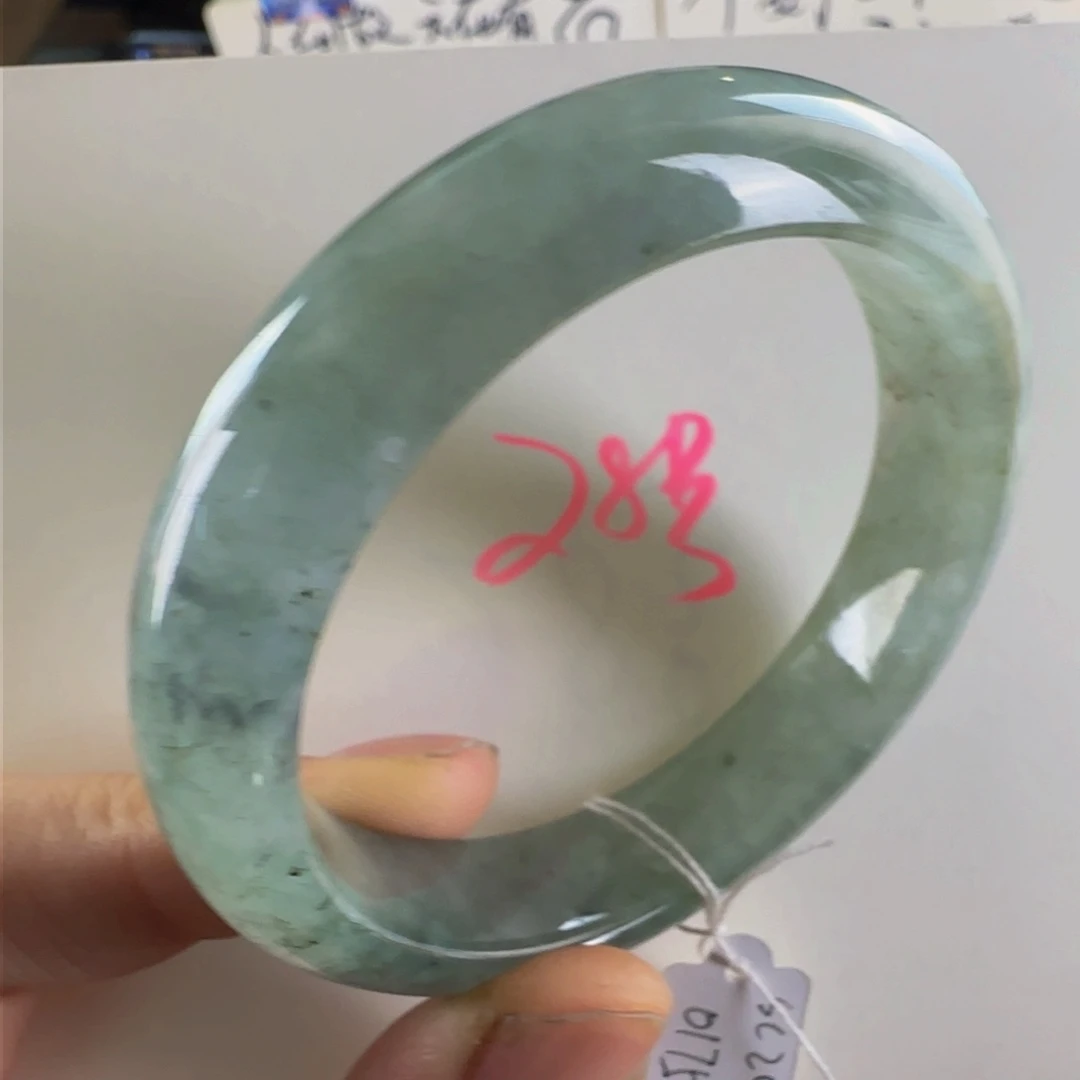 翡翠手镯未镶嵌老坑51