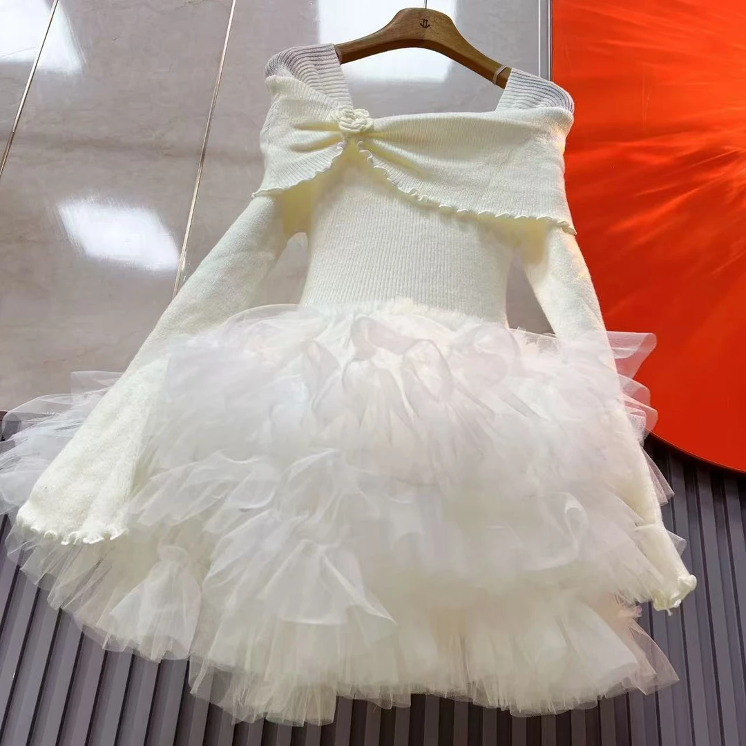 1804【熙妮潮牌】潮牌设计师私人定制盘花刺绣披肩毛衣纱裙修身显瘦