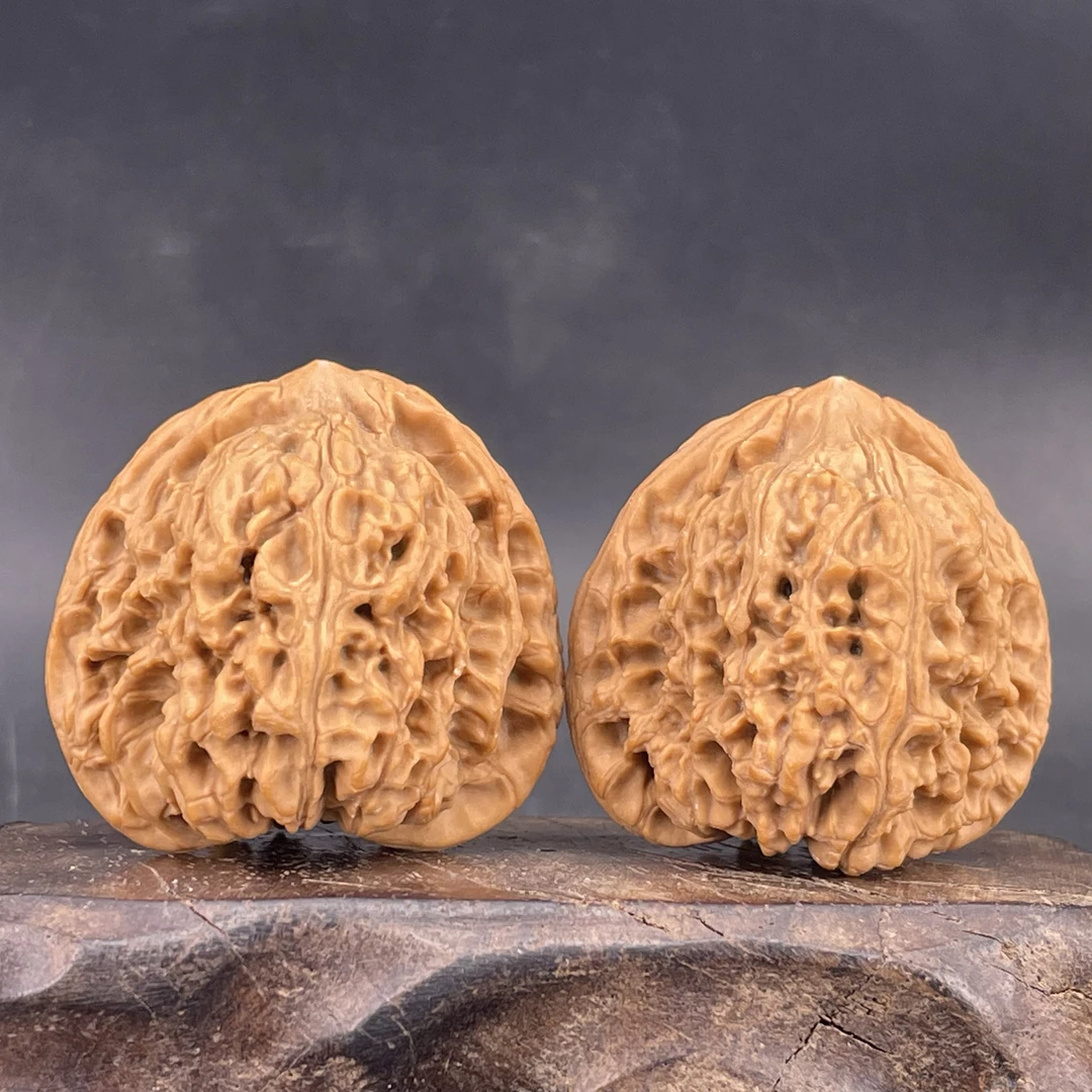 核桃表妹赵喜满南将石