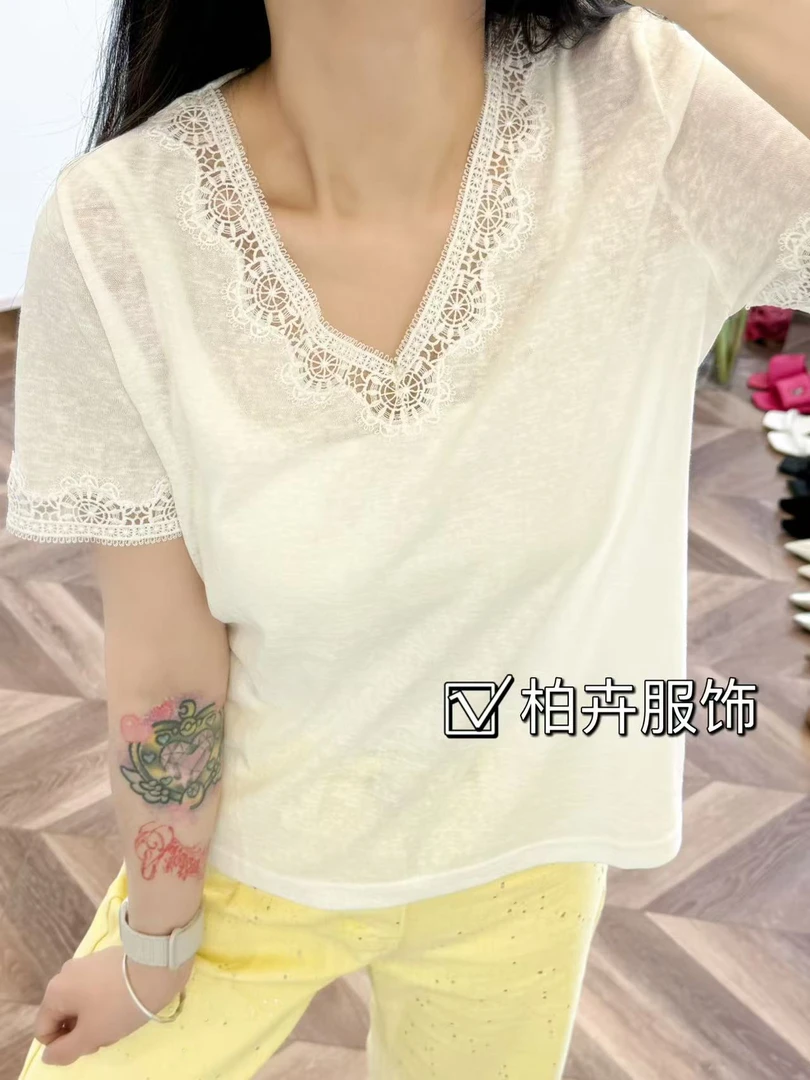 【柏卉服饰】V领镂空净版短袖