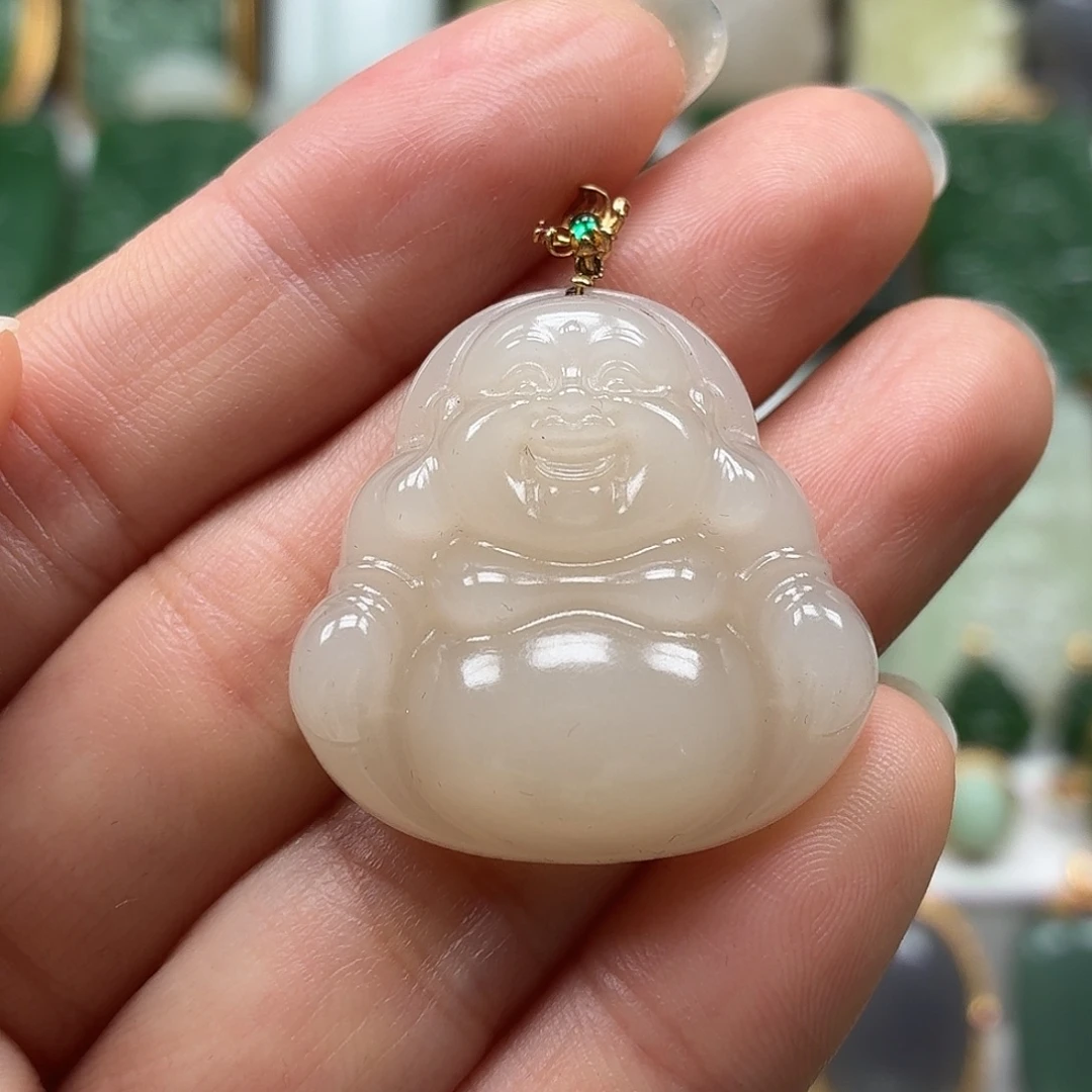 和田玉18K金镶嵌颈饰