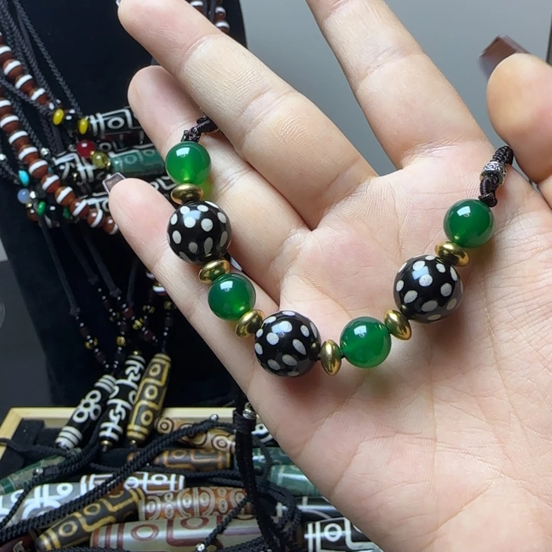 玛瑙/玉髓合金颈饰