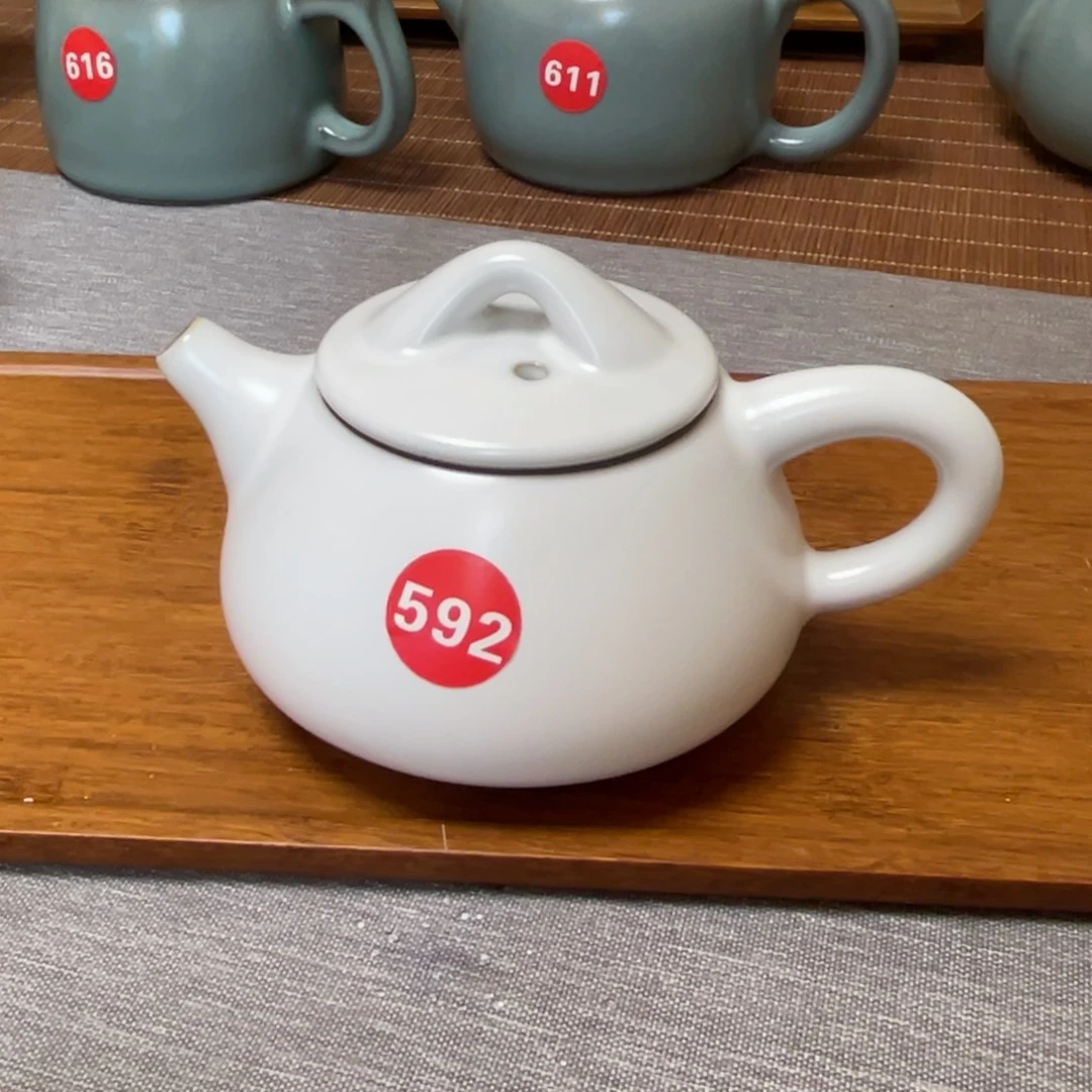 瓷片开播福利，小微微瑕。