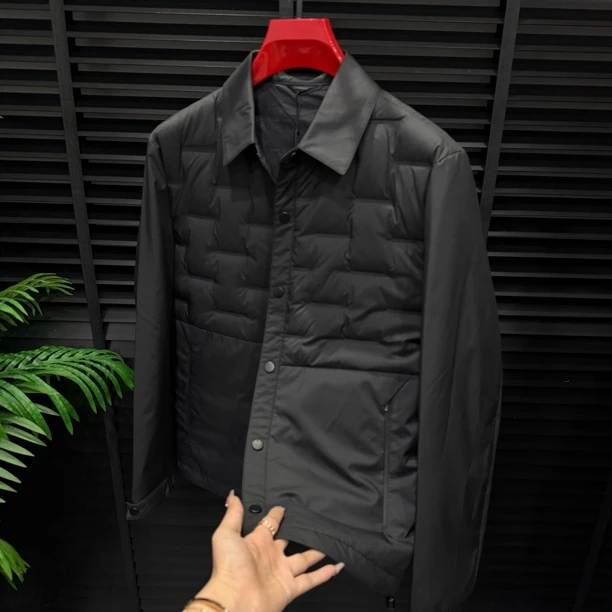 冬季轻奢男士高品质翻领超轻百搭修身羽绒服