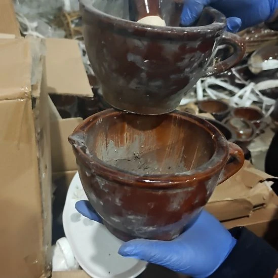 瓷片陶瓷盘子碗啥都有