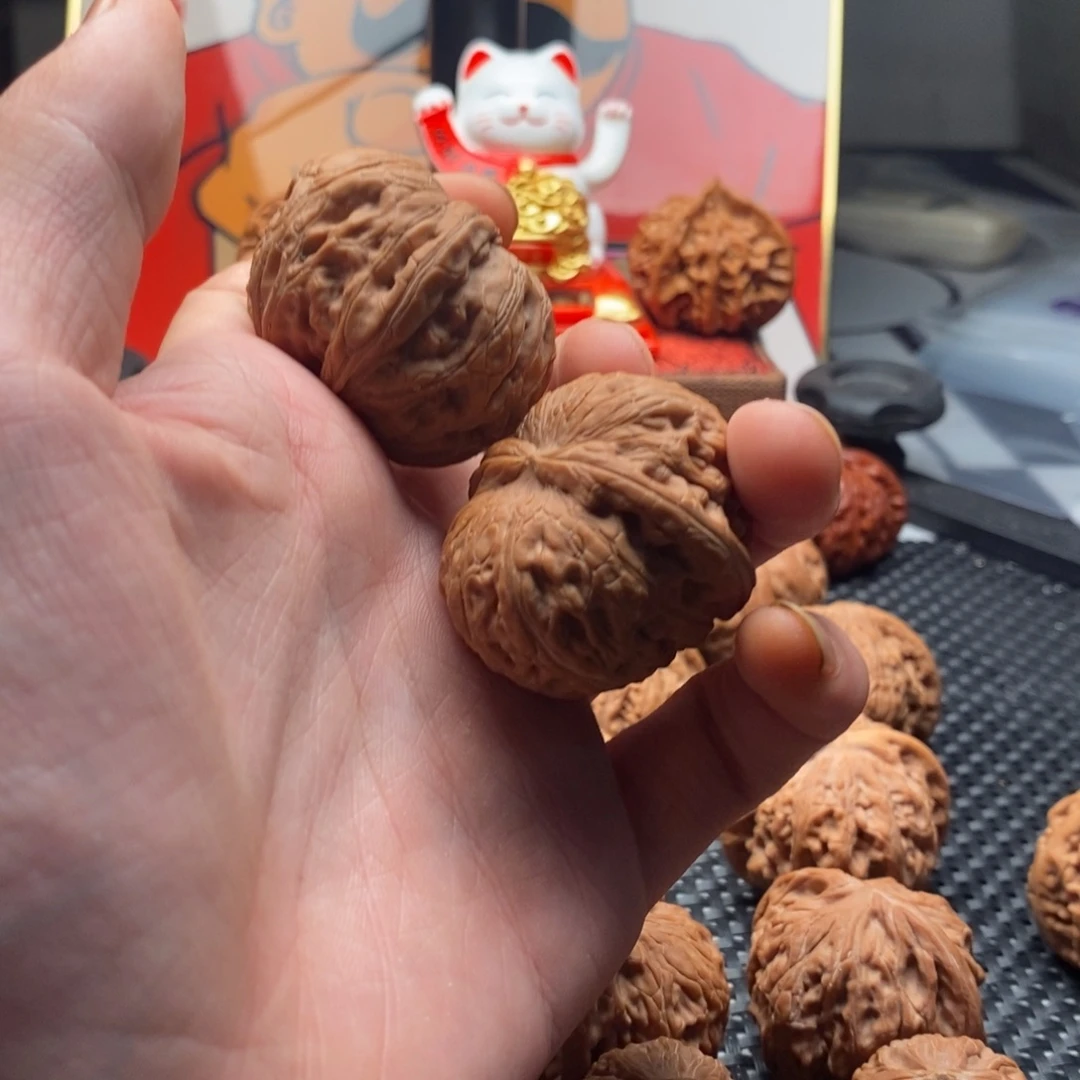 J***F文玩核桃精品对元宝