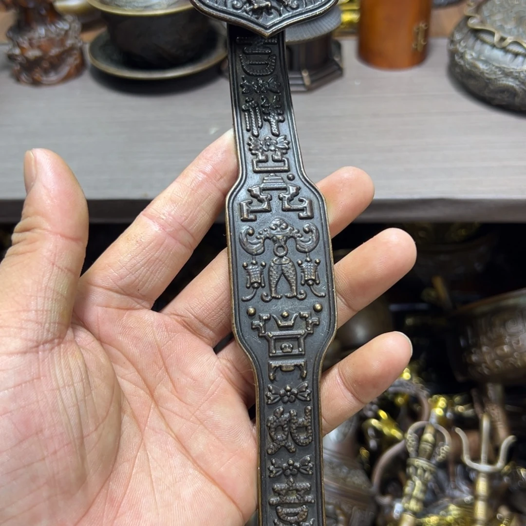 精选铜器，诚信经营