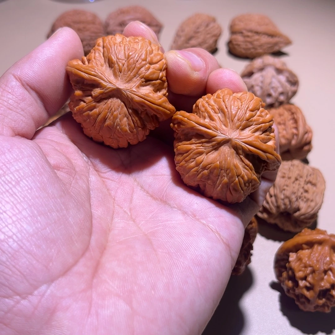大叶紫檀（黑酸枝木类）磨盘