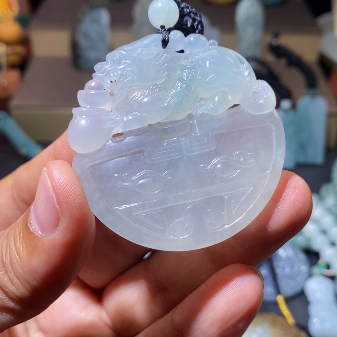 未镶嵌定制翡翠工厂