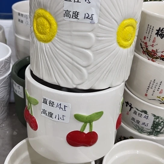 多肉绿植陶瓷花盆9.9包邮，有孔