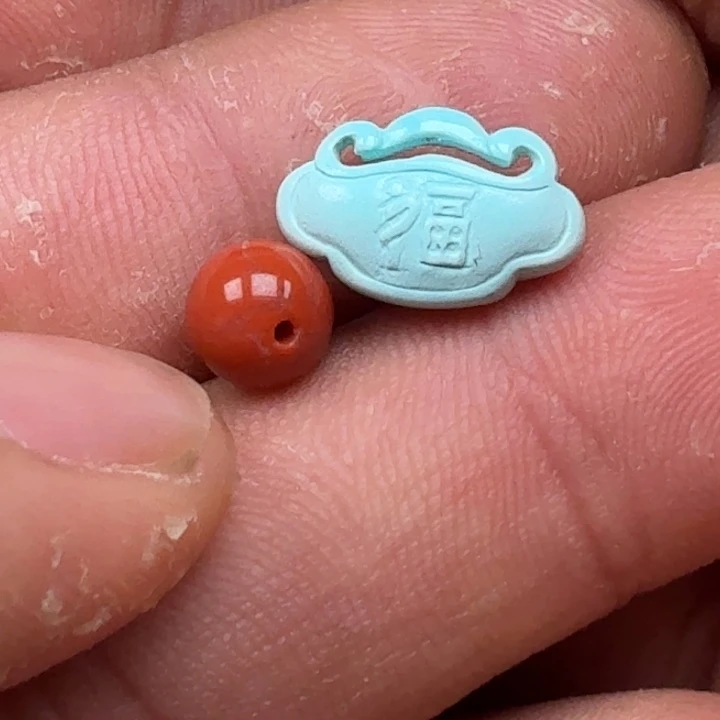 南红玛瑙未镶嵌珠宝半成品