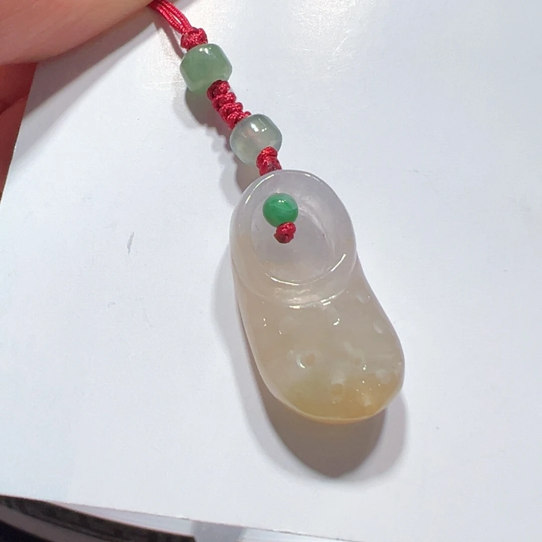 翡翠颈饰未镶嵌手机挂