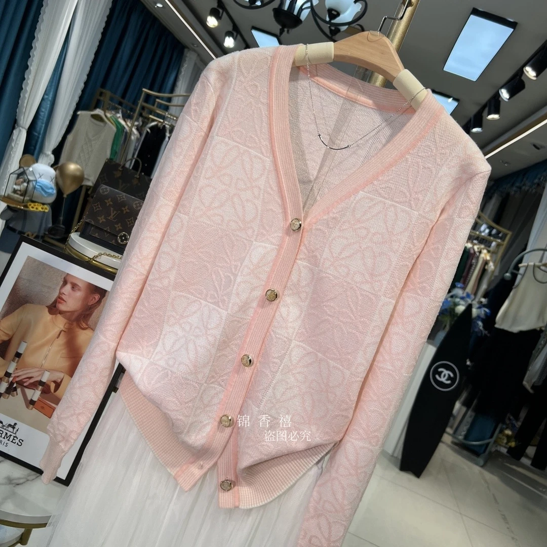 【A837-粉色】2025春季新品定制撞色重工嵌花V领大码针织开衫