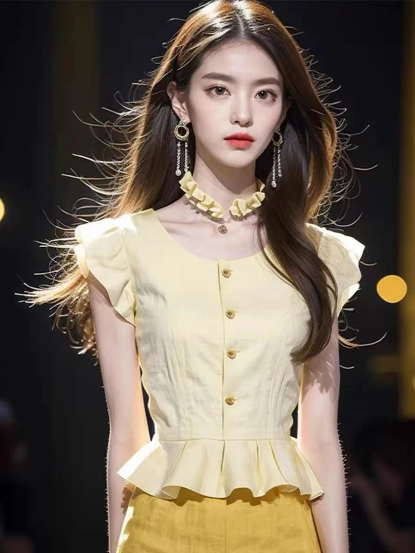 2025新款轻奢高级感独特漂亮小衫超好看法式黄色小飞袖上衣女夏季