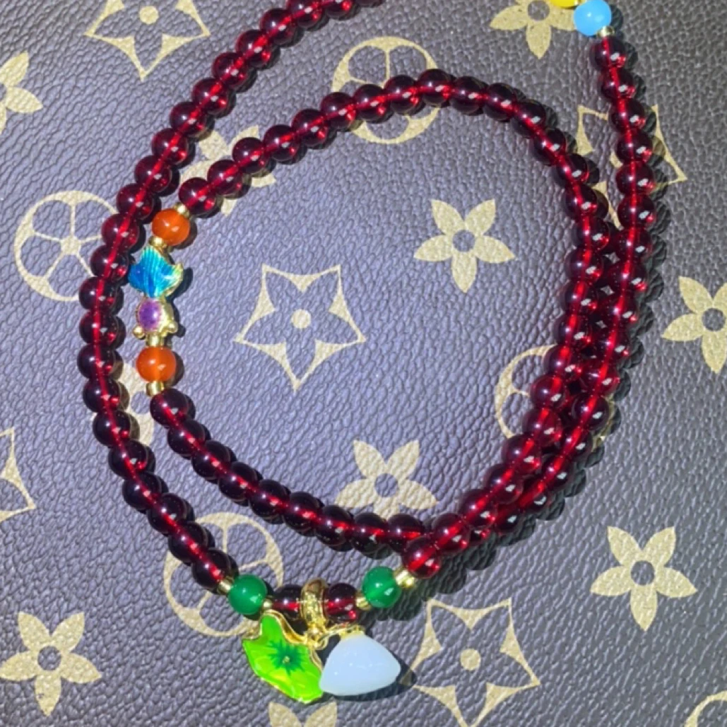 含辰砂工艺品QW429石榴石手串无礼盒