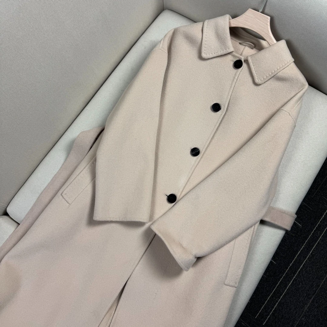 女款羊毛时尚大衣