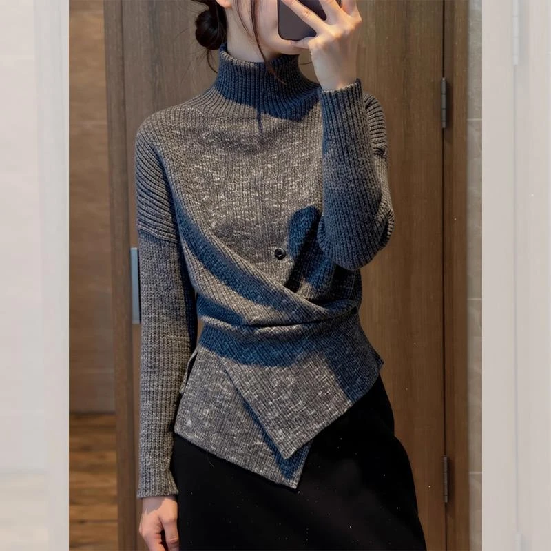 2025秋冬季新款女士设计感收腰显瘦高领针织衫保暖加厚独特上衣服