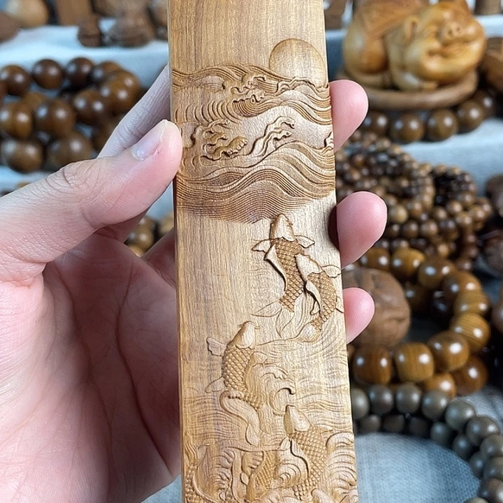 木老山檀书签雕刻件