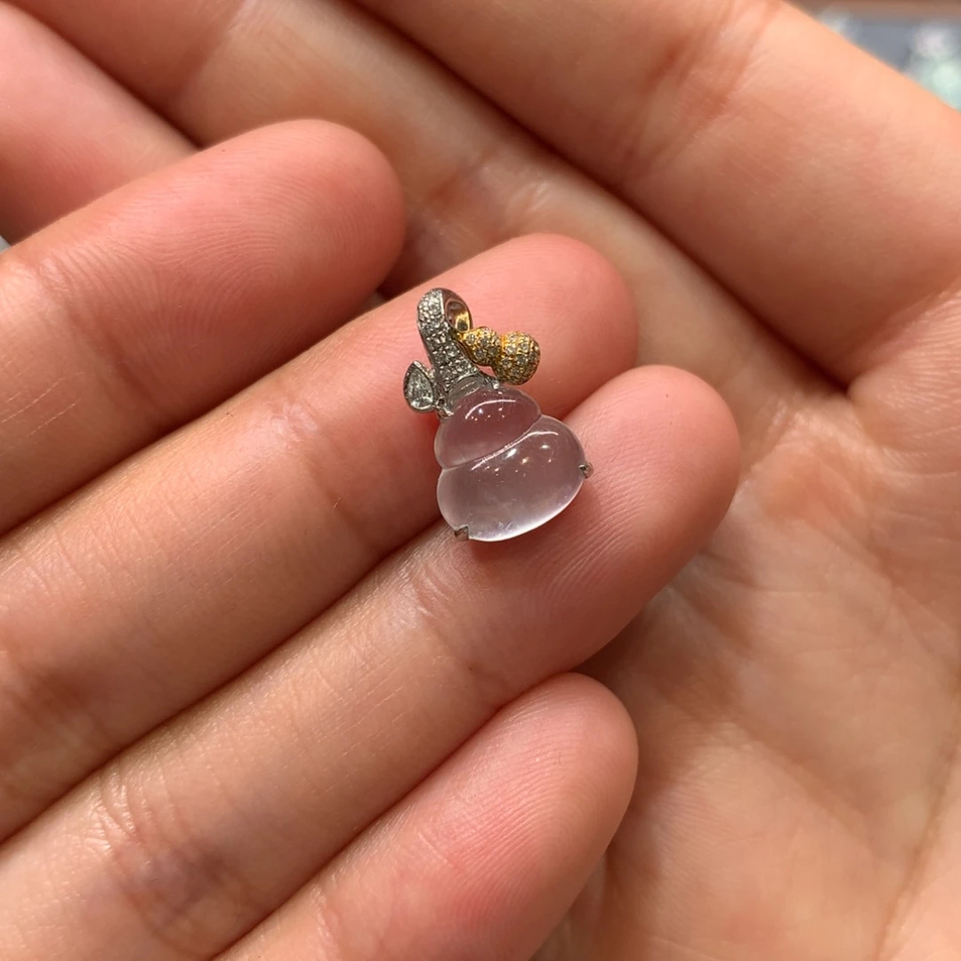 翡翠颈饰18K金镶嵌吊坠