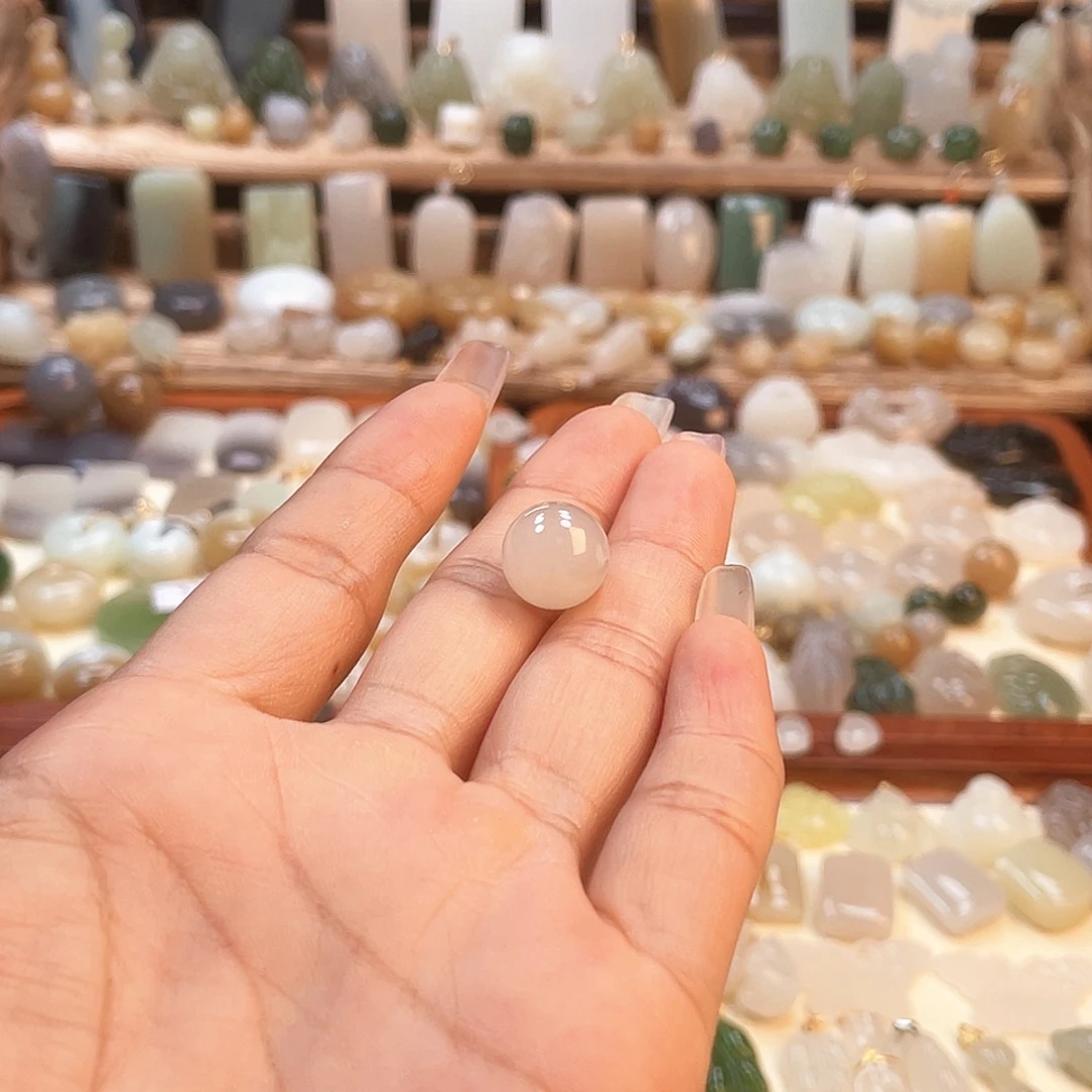 【闪购商品】和田玉未镶嵌吊坠(不含链)幸*