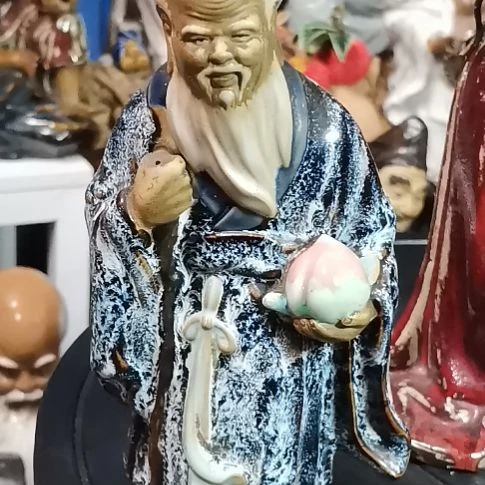 凌***典石湾陶瓷公仔摆件