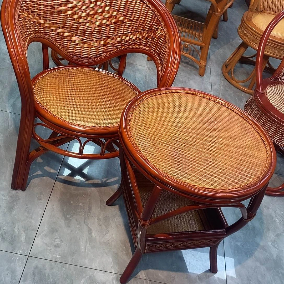 琳***藤8883太师椅2把➕55素面茶几，赠坐垫2个➕55玻璃1个