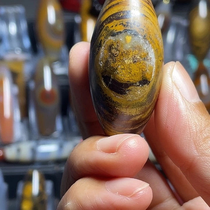 未镶嵌颈饰玛瑙/玉髓