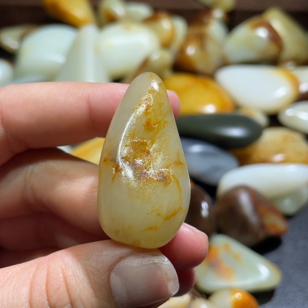 D***d和田玉（子料）未镶嵌挂件