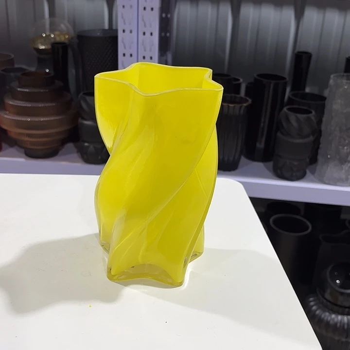 高度20厘米457788花瓶