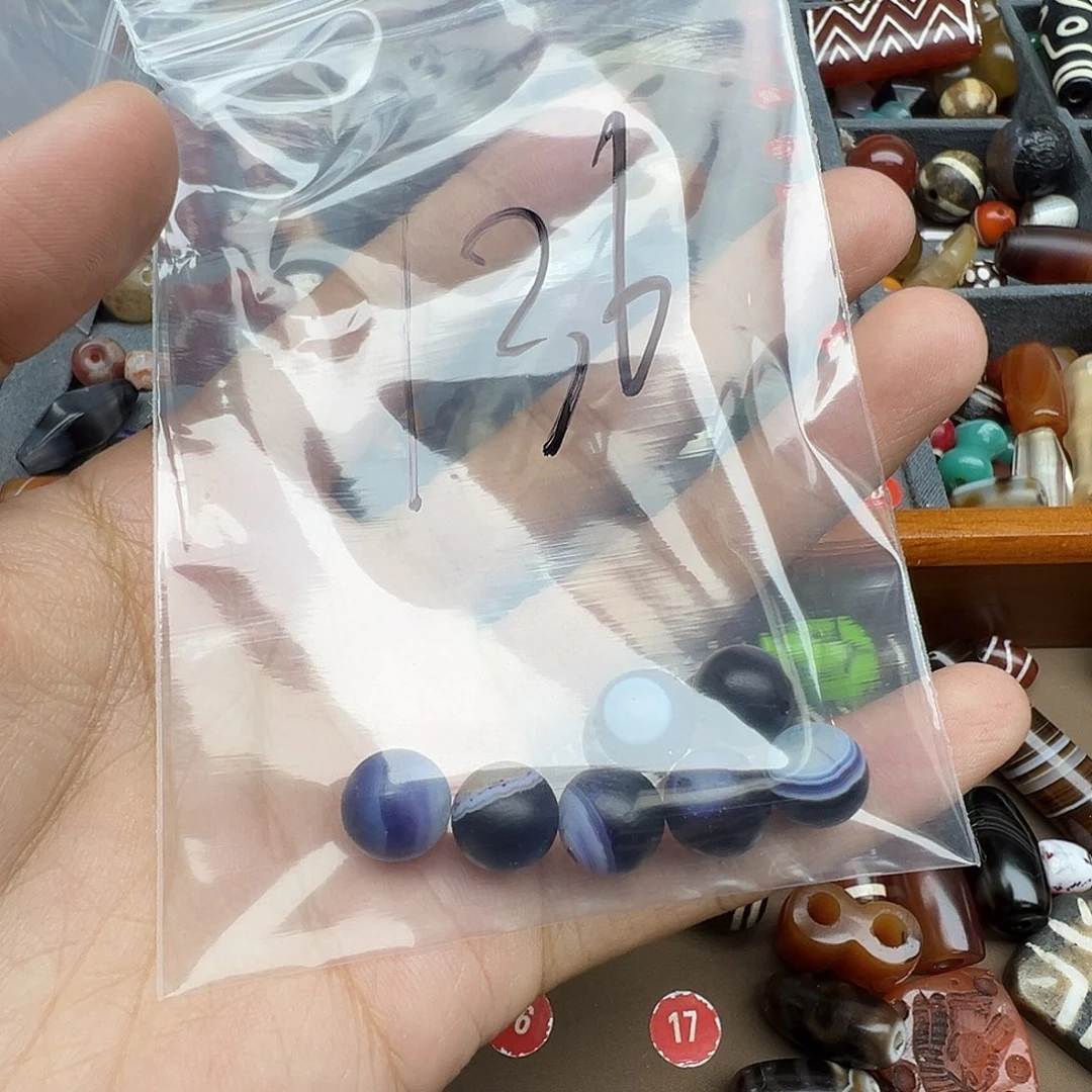 青金石未镶嵌手链