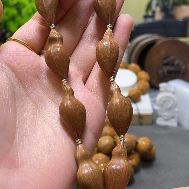 橄榄核吊坠橄榄核雕