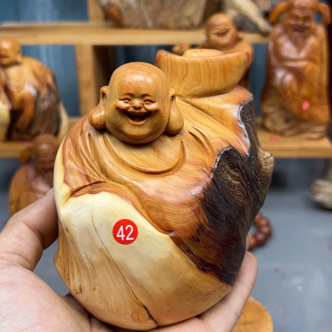 刘***哥木崖柏木摆件手把件