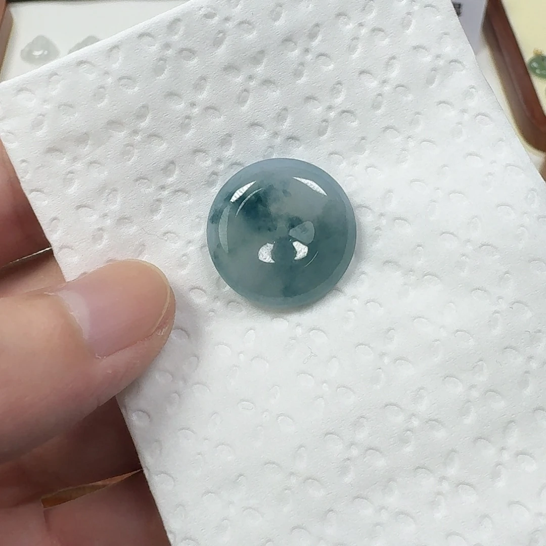 颈饰未镶嵌翡翠扣子