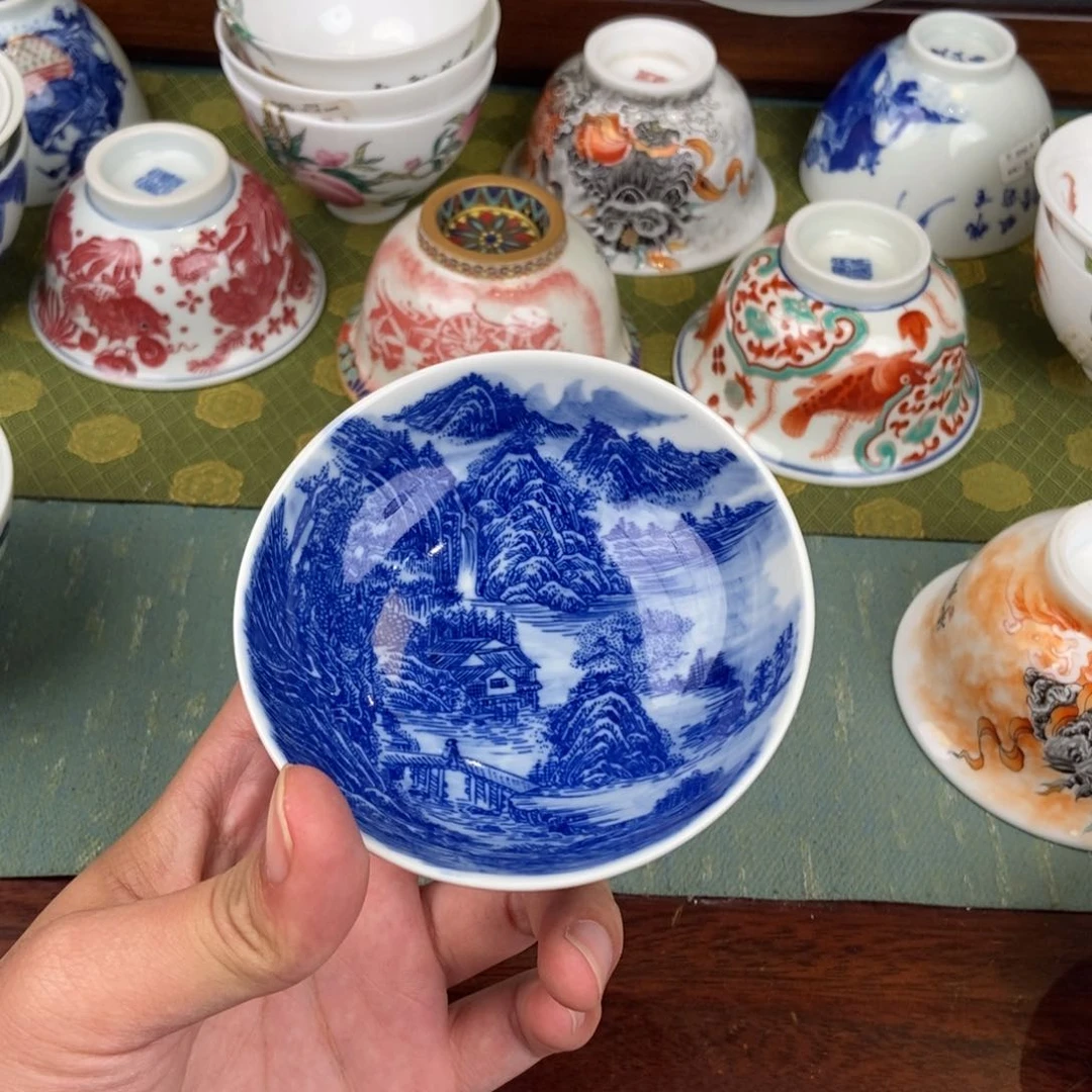陶瓷的设计师是一个