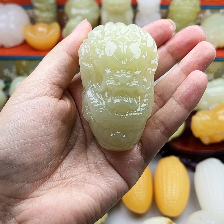 行***景石材龙龙手把摆件