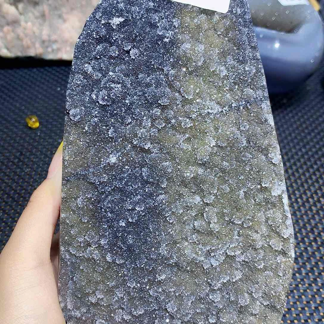 未镶嵌紫晶大型摆件（非配饰）