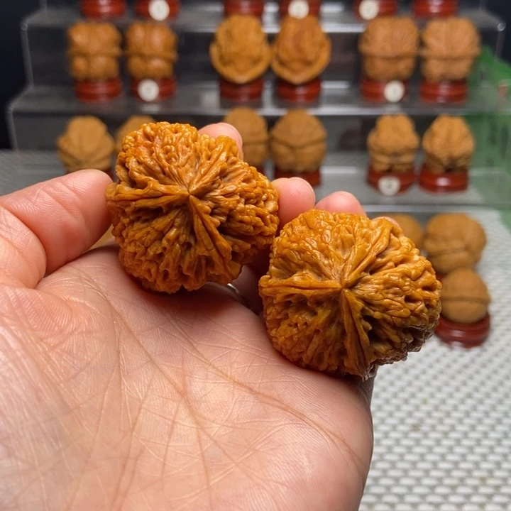 把件文玩核桃10盘龙玉凤三棱