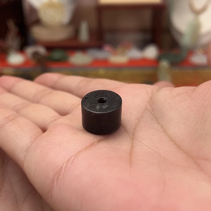 颈饰未镶嵌和田玉转运桶珠