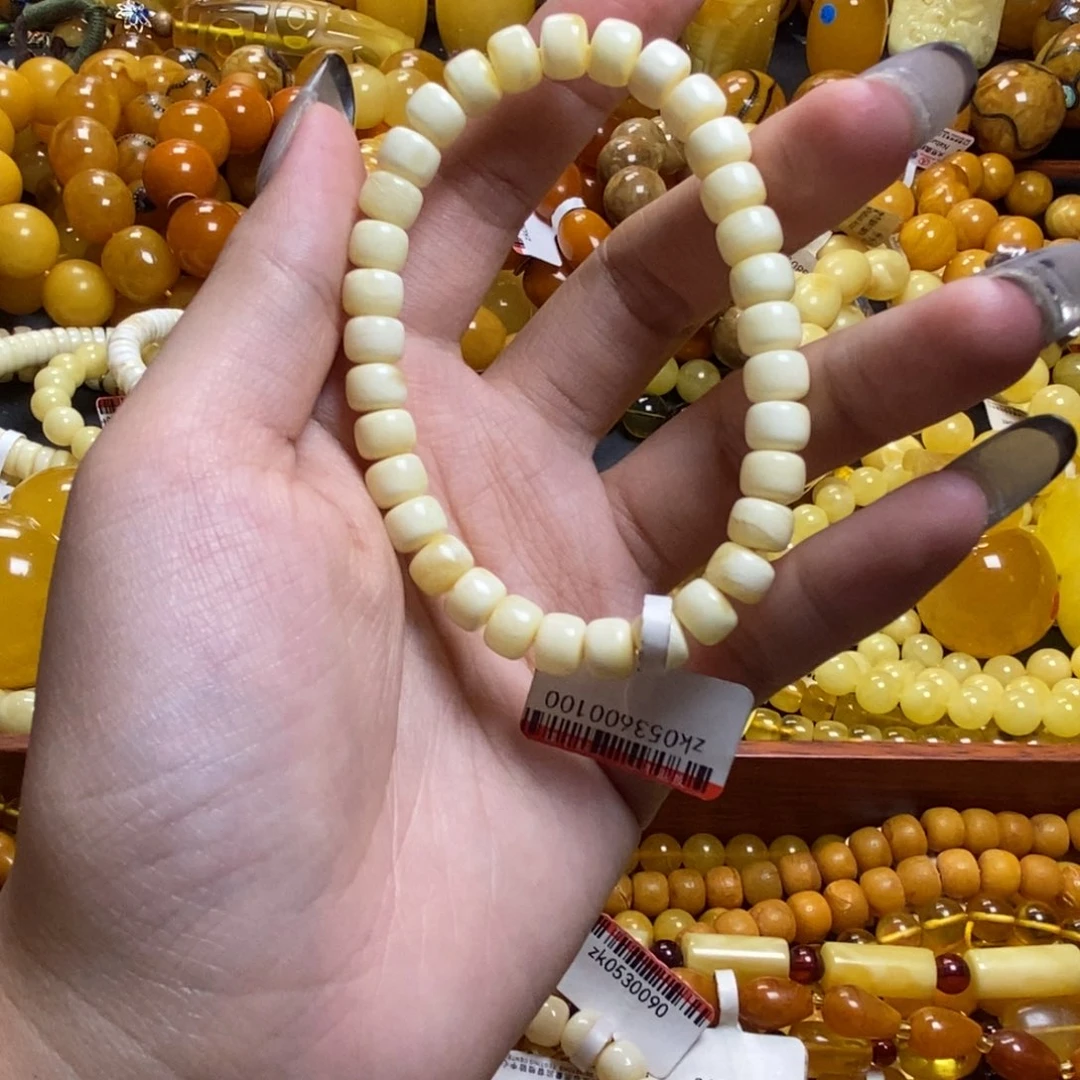 琥珀未镶嵌裸石蜜蜡