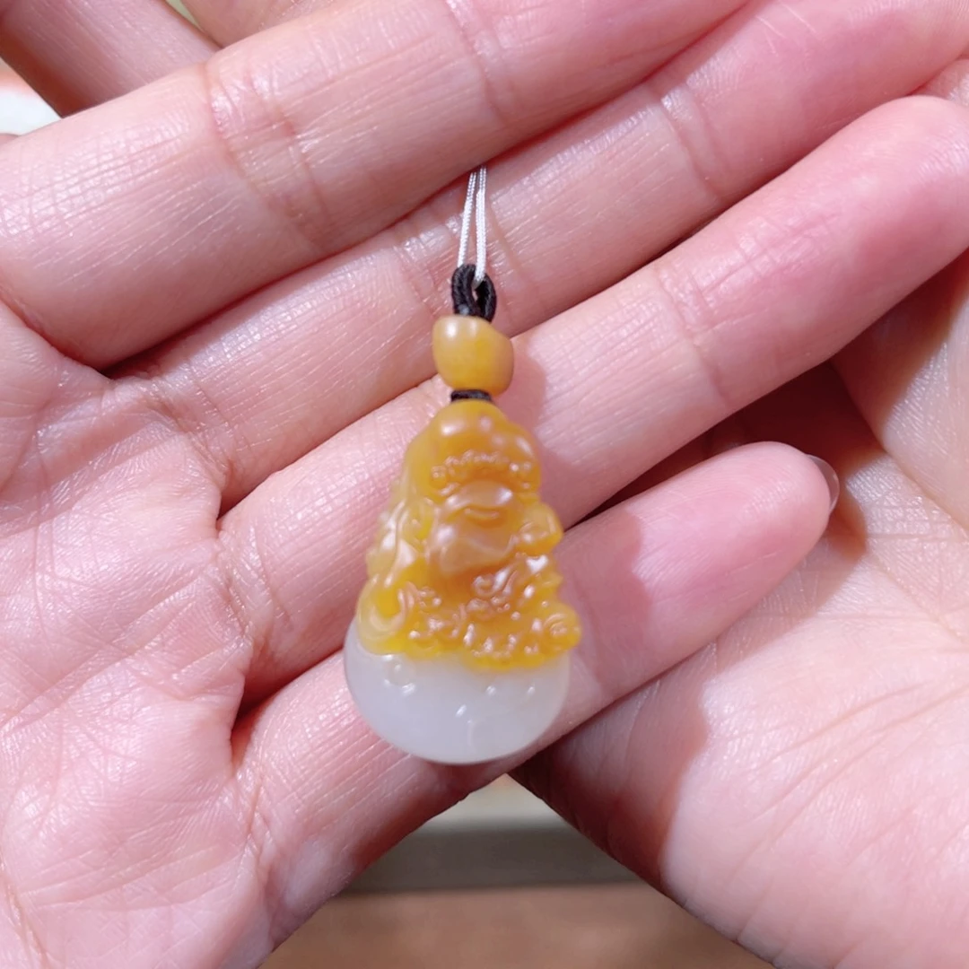 和田玉挂件未镶嵌