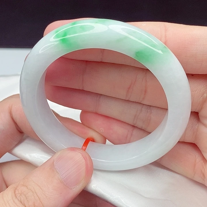 翡翠未镶嵌手镯53圈