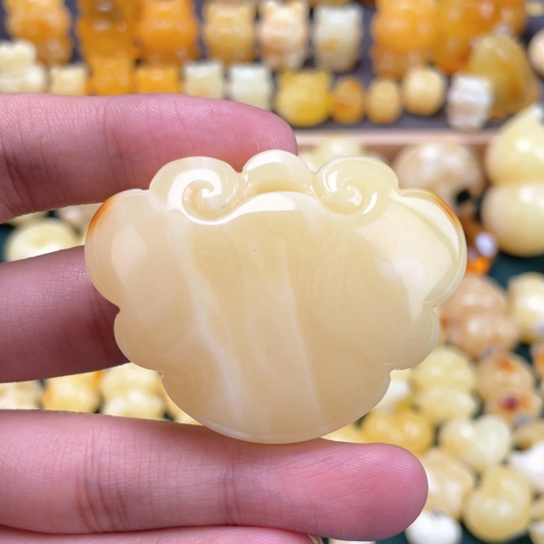 琥珀未镶嵌裸石蜜蜡