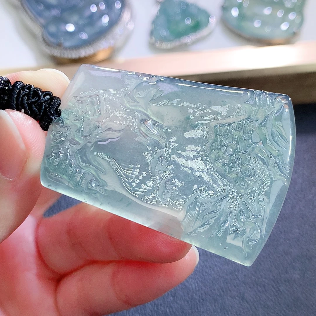 翡翠未镶嵌挂件翡翠