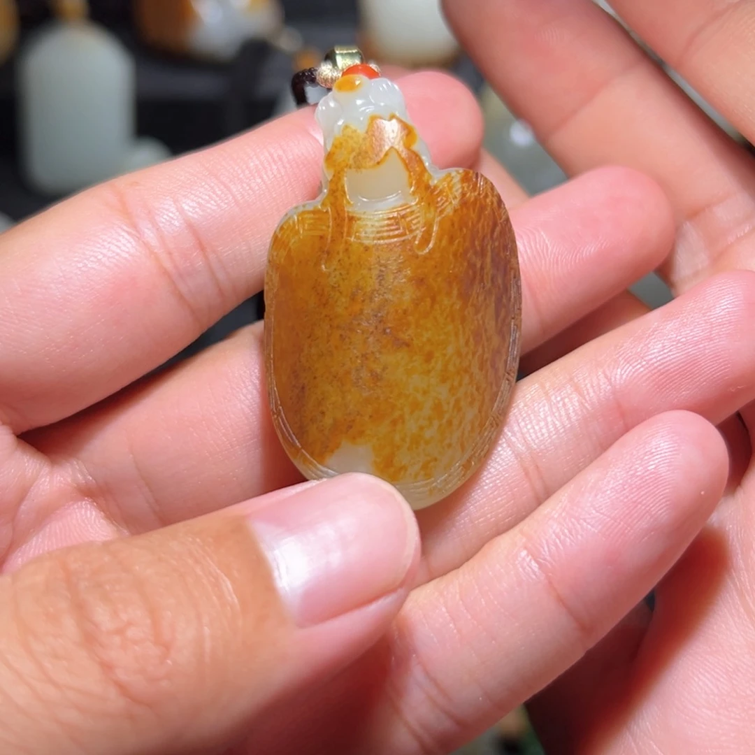 和田玉未镶嵌挂件默*