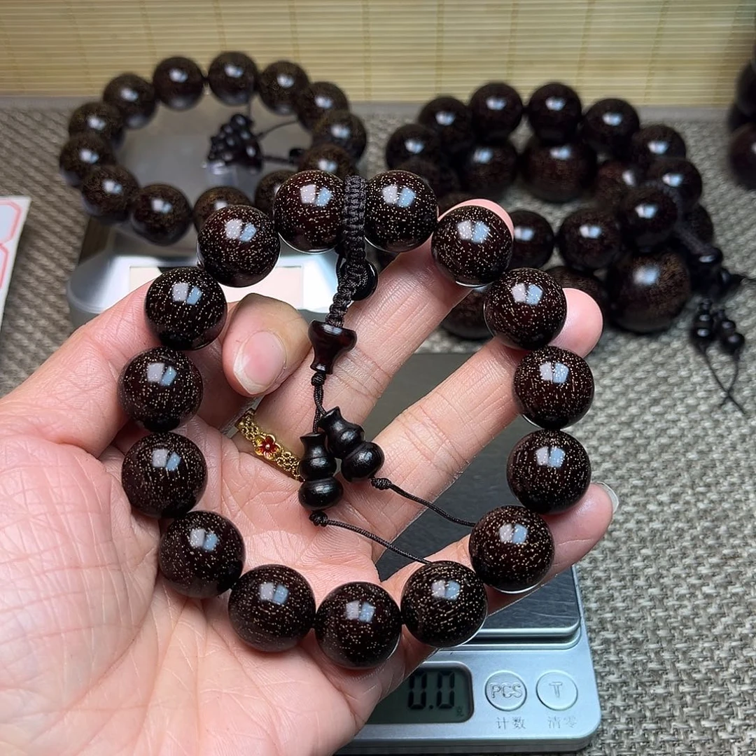 ****易檀香紫檀（小叶紫檀）1.5 15颗 爆星