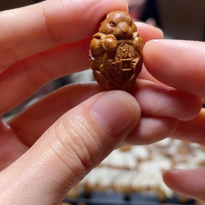 橄榄核手串/手链鼠来宝