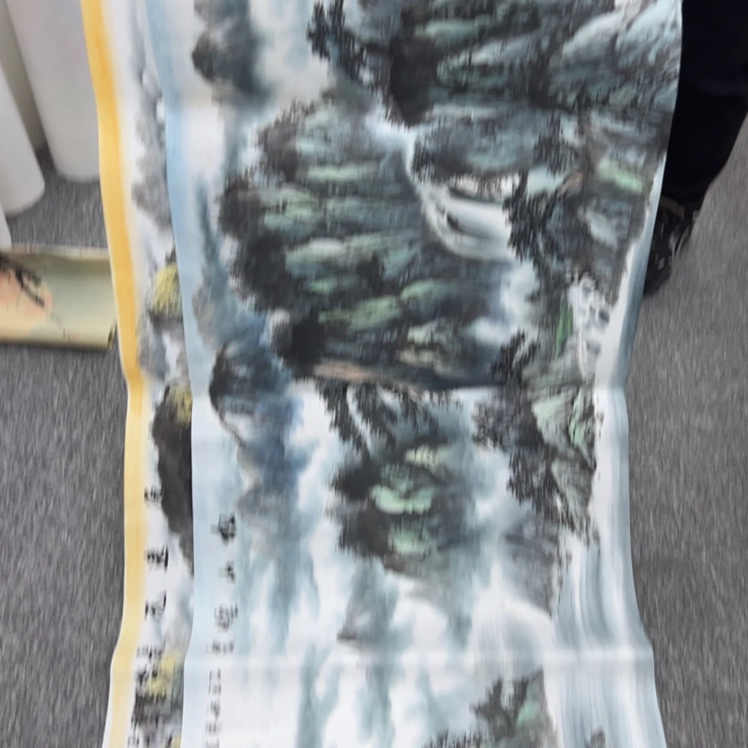 国画卖字画的小老板